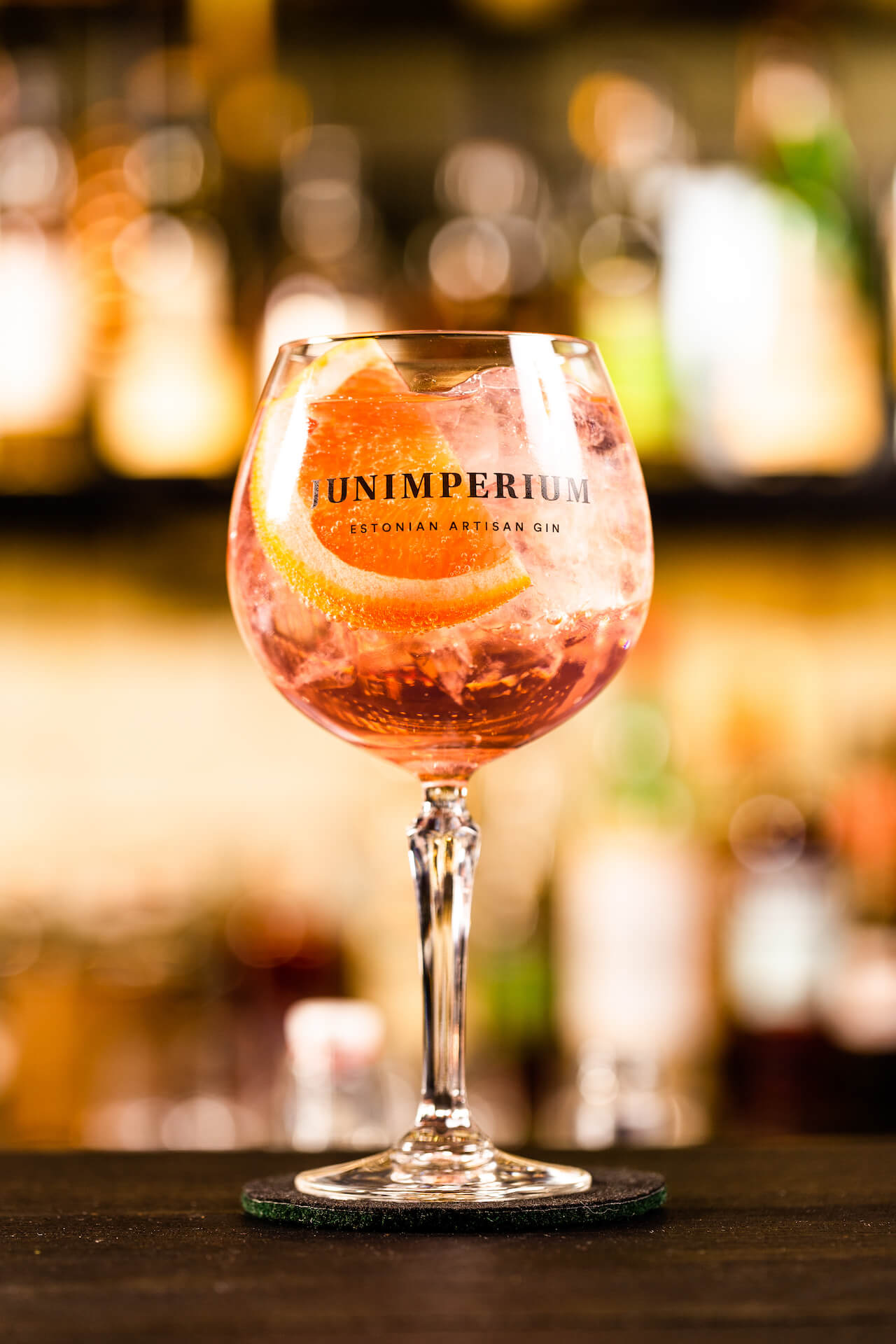 SUMMER EDITION SIGNATURE GIN & TONIC